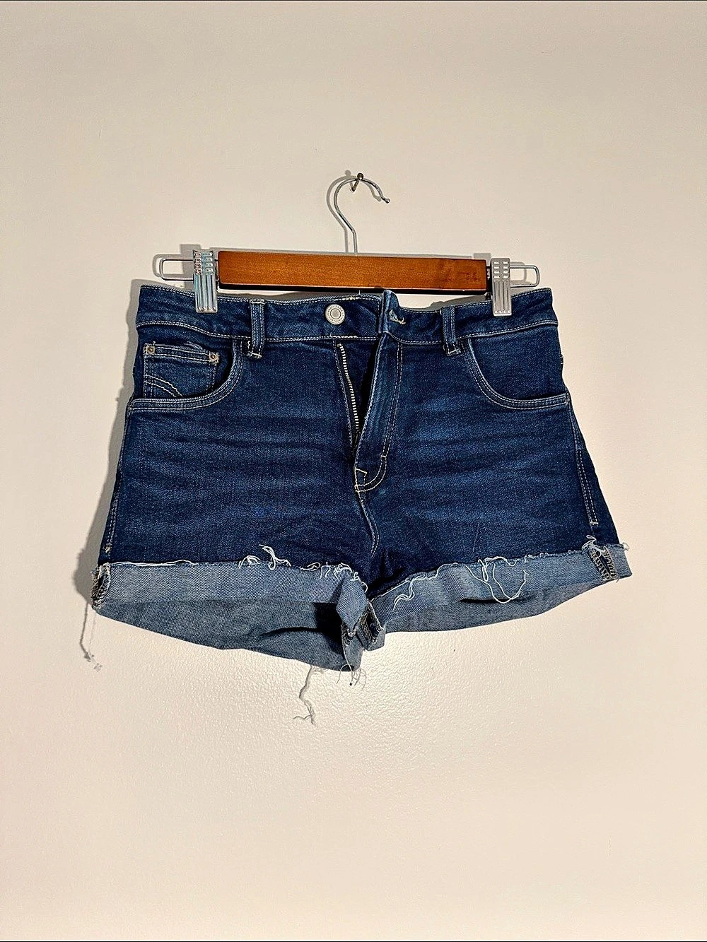 Zara Trafaluc Denim Cutoff Jean Shorts USA 4 EU 36